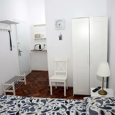 Apartment Schick